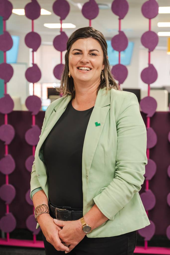 <div class="Annemarie-team team-member"><span class="icon-member"></span><span class="name">Annemarie Barnard  <br><span>Head of Enterprise Acceleration</span></span></div>